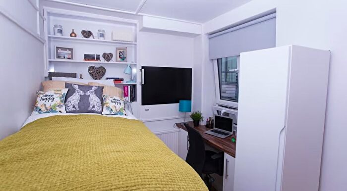 1 Bedroom Studio To Rent In Portobello Garrow House, Kensal Road, London, W10