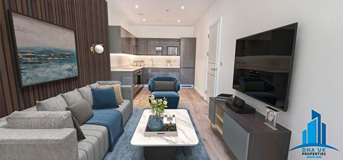 3 Bedroom Flat For Sale In Silbury Boulevard, Milton Keynes, MK9