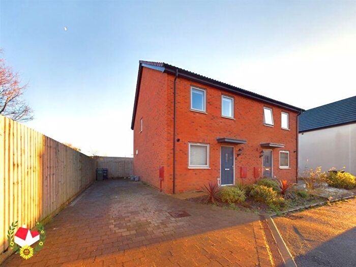 3 Bedroom Semi-Detached House For Sale In Parklands Orchard, Whitminster, Gloucester, GL2
