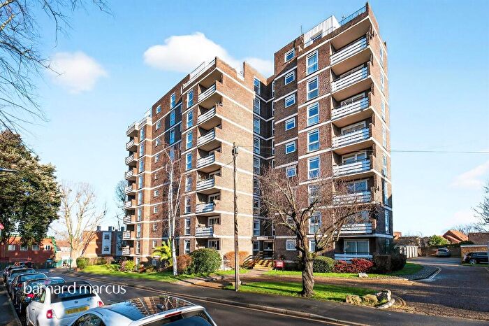 1 Bedroom Flat For Sale In Manor Park Road, Sutton, SM1