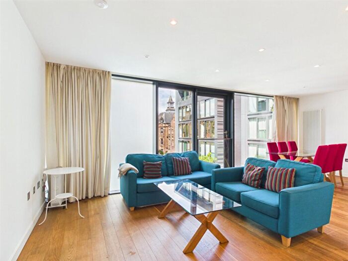 2 Bedroom Apartment To Rent In Simpson Loan, Quartermile, Edinburgh, EH3
