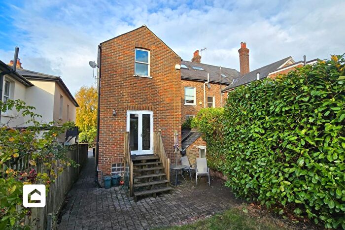 1 Bedroom Flat To Rent In Reigate, Surrey, RH2