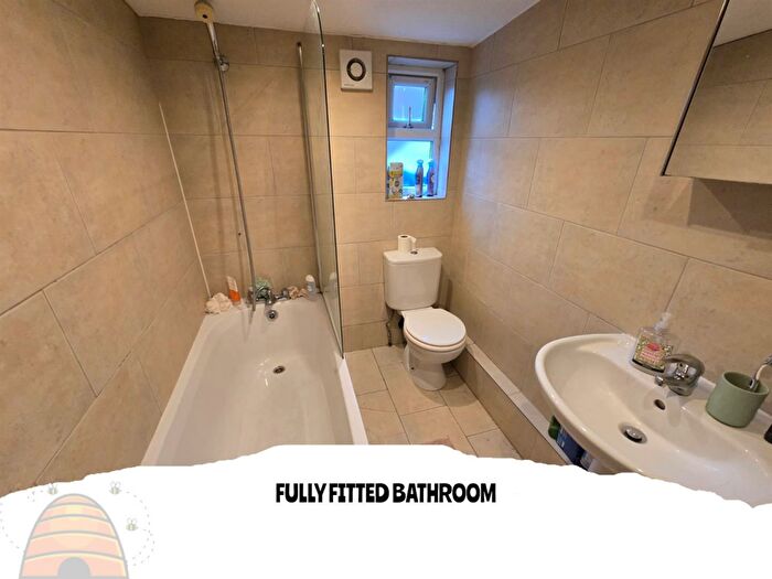 10 Bedroom House To Rent In Aubrey Road Manchester, M14