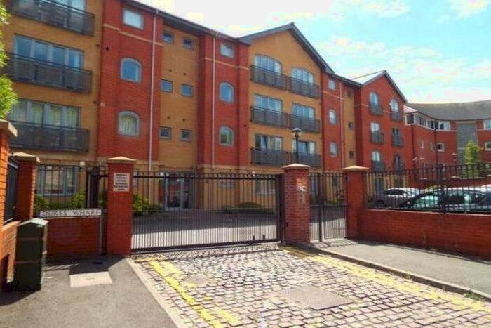 2 Bedroom Flat To Rent In Wharf Road, Nottingham, NG7