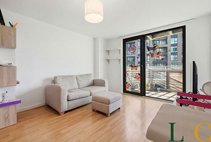 1 Bedroom Flat To Rent In High Street, Thomas Frye Court, E15