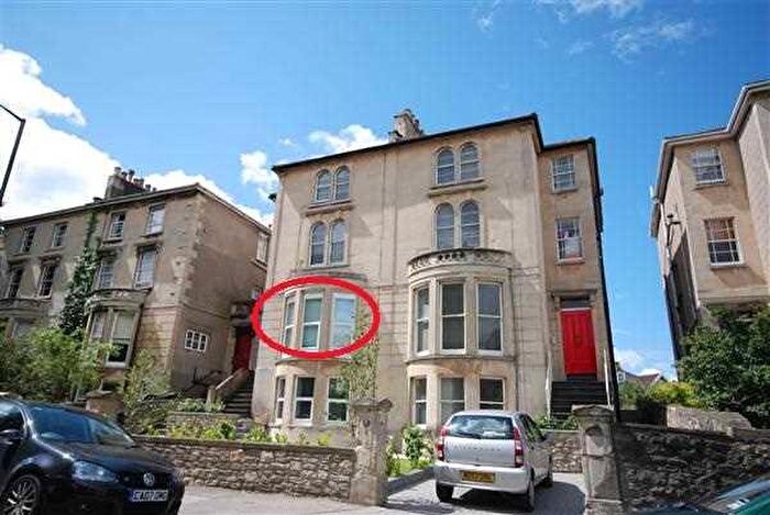 3 Bedroom Apartment To Rent In Hall Floor Flat, Cotham Grove, BS6