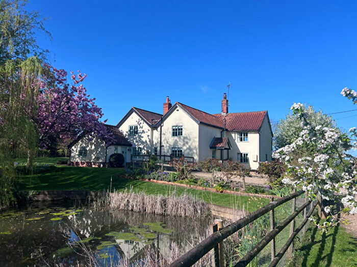 5 Bedroom Detached House For Sale In Charsfield, Nr Woodbridge, IP13