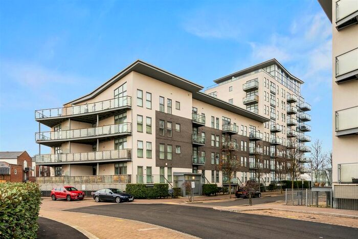 1 Bedroom Flat To Rent In Clovelly Place, Ingress Park, Greenhithe DA9