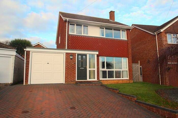 3 Bedroom Detached House To Rent In Brecon Close, Fareham, Hampshire, PO14
