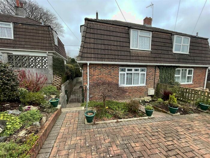 3 Bedroom Semi-Detached House To Rent In Highfield Avenue, St. Austell, PL25