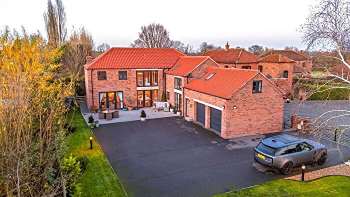 4 Bedroom Detached House For Sale In Luxury Finish And Countryside Views At West House, Hall Farm..., DN21