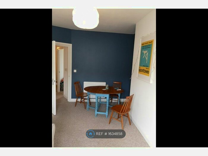 2 Bedroom Flat To Rent In Churchill Road, Bristol, BS4