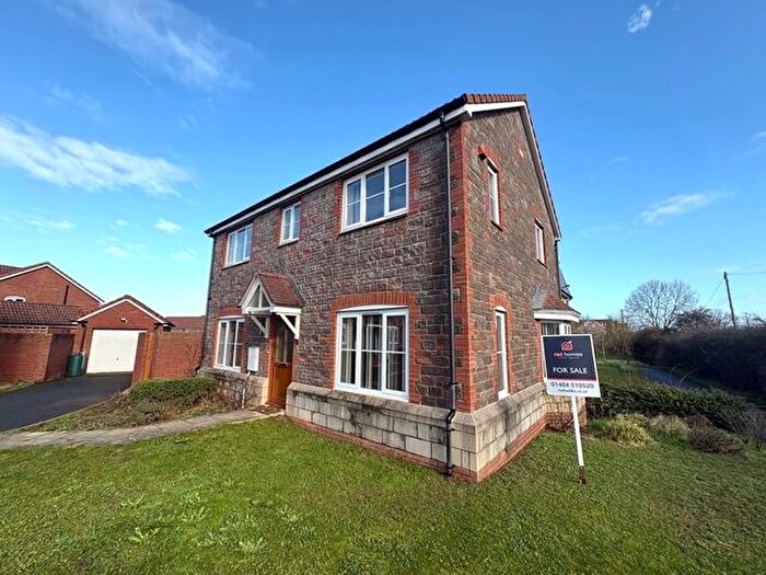 4 Bedroom Detached House For Sale In Higher Meadow, Cranbrook, EX5