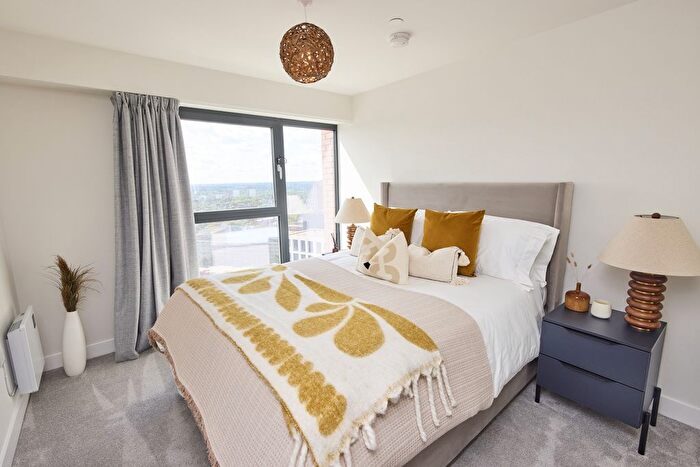 2 Bedroom Flat To Rent In Ryland Street, Birmingham, B15