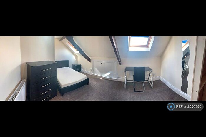 8 Bedroom Terraced House To Rent In Osborne Avenue, Newcastle Upon Tyne, NE2