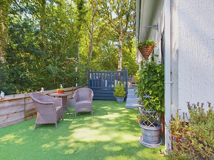 2 Bedroom Park Home For Sale In Harrowbarrow. Callington, PL17