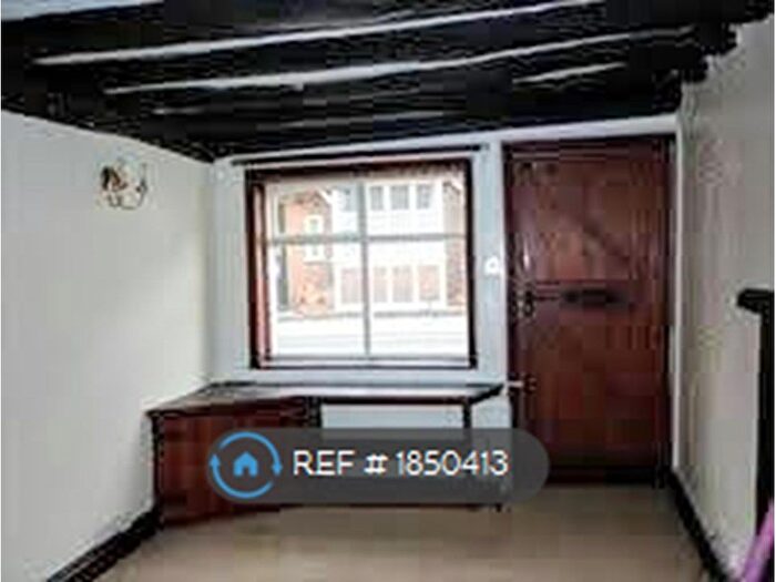 2 Bedroom Semi-Detached House To Rent In Blyburgate, Beccles, NR34