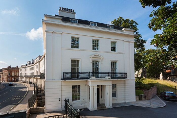 2 Bedroom Flat For Sale In St. Leonards Place, York, YO1