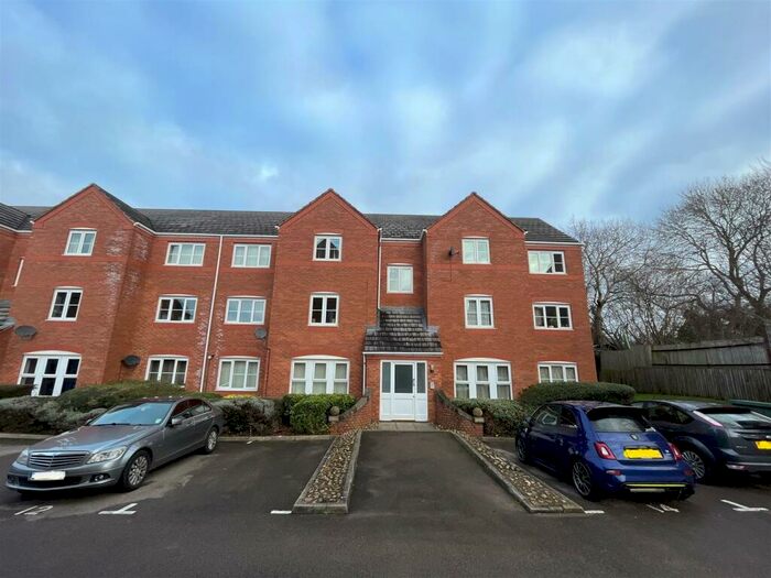 2 Bedroom Flat To Rent In Eliot Mews, Stockingford, Nuneaton, CV10