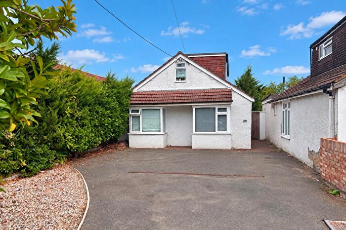 6 Bedroom Detached House For Sale In Reading Road, Winnersh, Wokingham, RG41