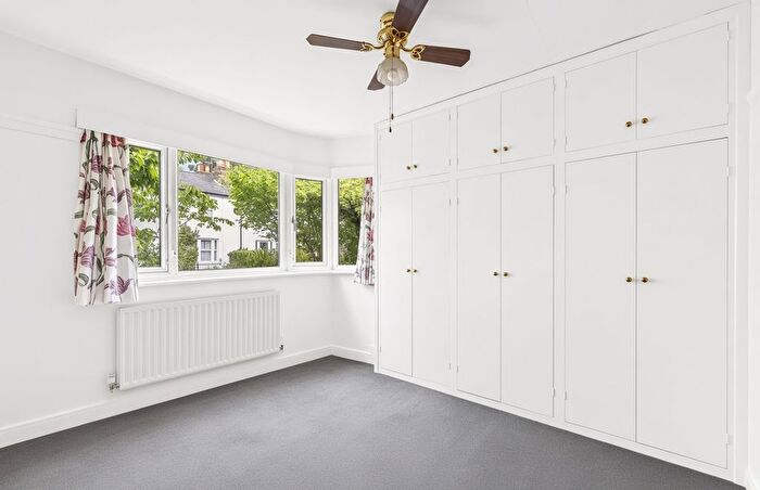 2 Bedroom Maisonette To Rent In Beauchamp Road, Twickenham, TW1