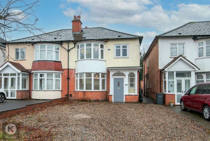 3 Bedroom Semi-Detached House To Rent In Lakey Lane, Hall Green, B28