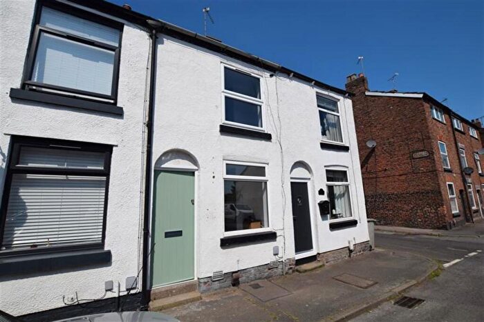 2 Bedroom Terraced House To Rent In Crompton Road, Macclesfield, SK11