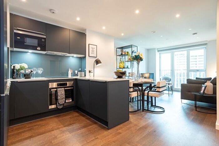2 Bedroom Apartment For Sale In Stanley Street Salford, M3