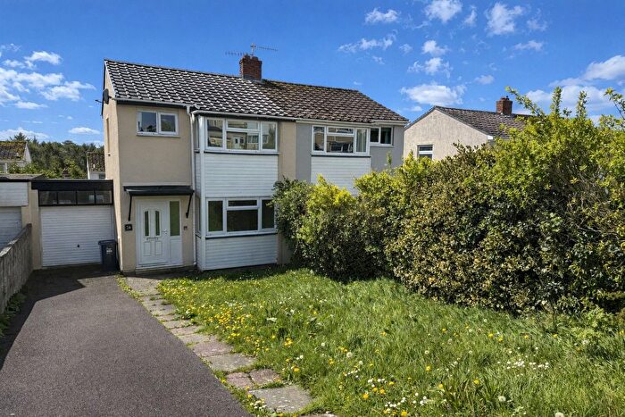3 Bedroom Semi Detached House For Sale In Foster Drive, Bodmin, Cornwall, PL31