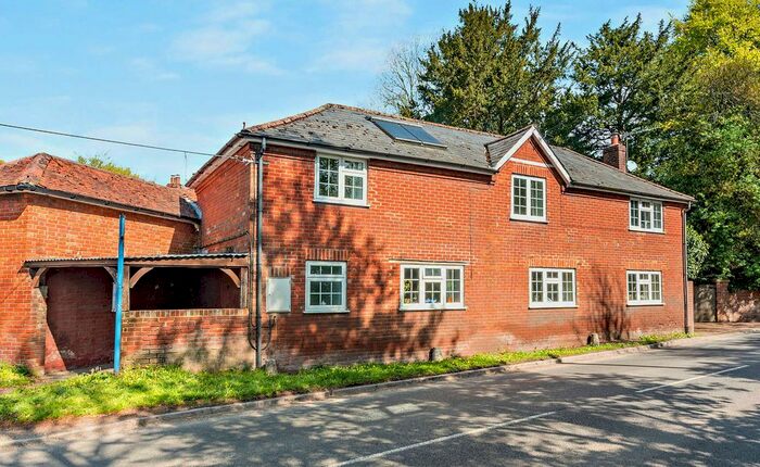 4 Bedroom Detached House For Sale In Salisbury Road, Coombe Bissett, Salisbury, Wiltshire, SP5