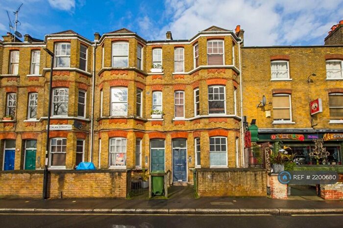 1 Bedroom Flat To Rent In Fitzalan Street, London, SE11