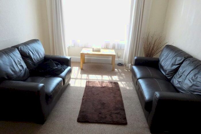 4 Bedroom Property To Rent In Dawlish Road, Selly Oak, Birmingham, B29