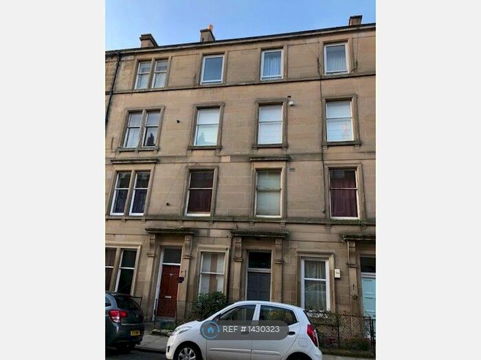 2 Bedroom Flat To Rent In Steel's Place, Edinburgh, EH10