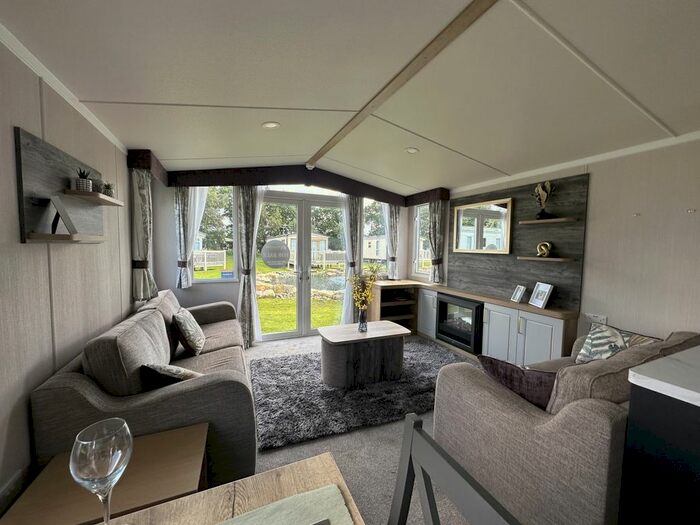 2 Bedroom Property For Sale In Station Road, Moortown, Market Rasen, LN7