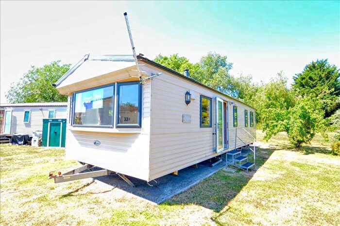 3 Bedroom Park Home For Sale In Haven Village - Rio, Brightlingsea, CO7