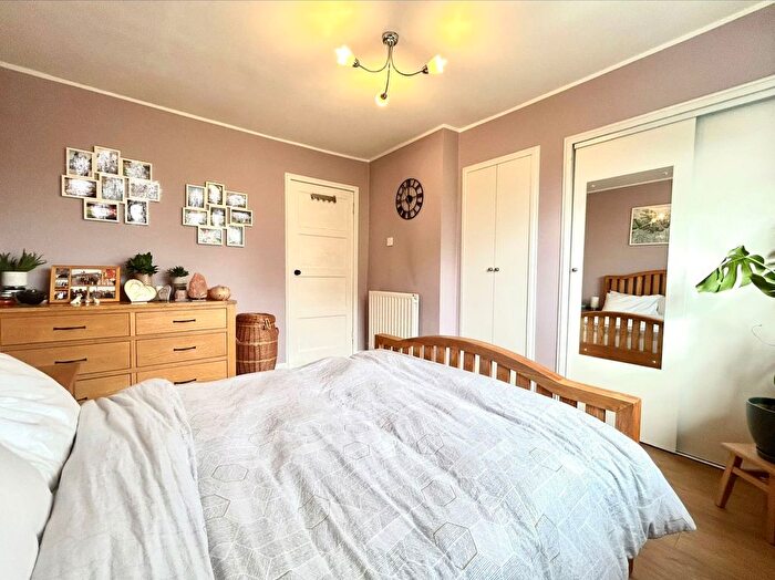 1 Bedroom Flat For Sale In Horace Street, Coseley, WV14