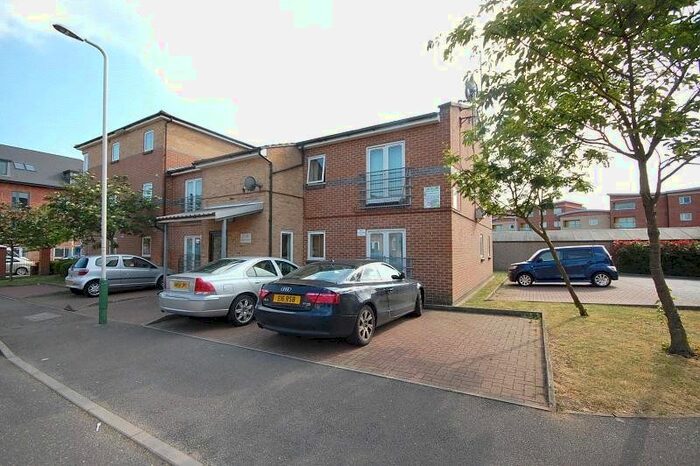2 Bedroom Flat To Rent In Jane Court, Victoria Road, Romford RM1