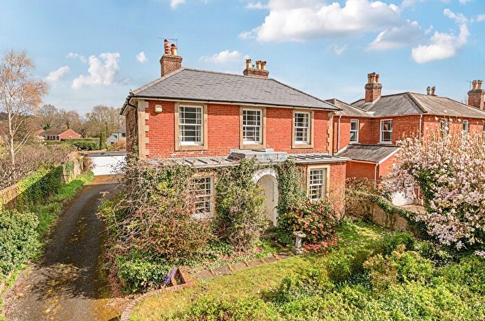 4 Bedroom Detached House For Sale In Bramley, Guildford, Surrey, GU5