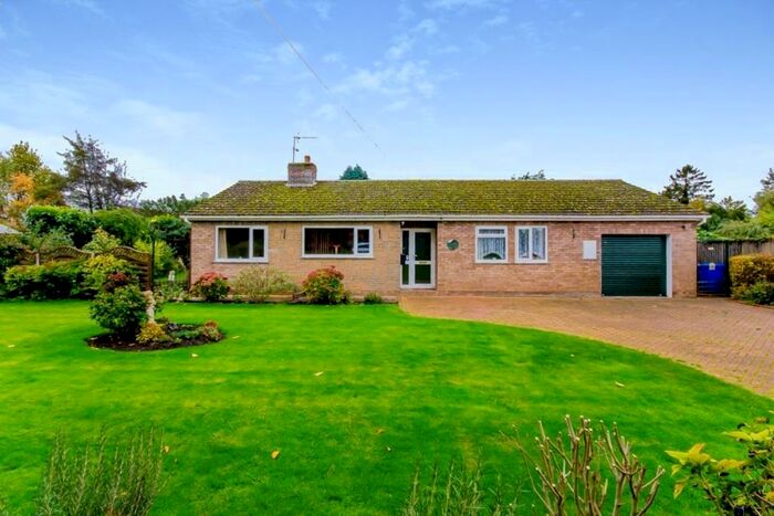 2 Bedroom Bungalow For Sale In Mill Lane, Fosdyke, Boston, PE20