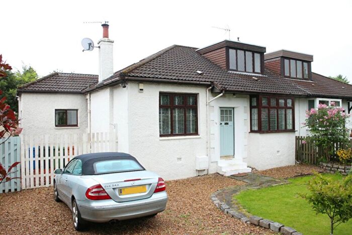 3 Bedroom Semi-Detached Bungalow To Rent In Roman Drive, Bearsden, G61