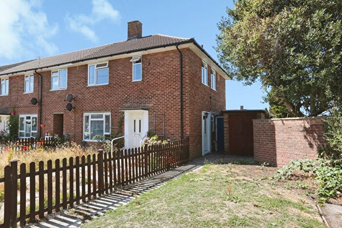 1 Bedroom Maisonette For Sale In Castleshaw Close, Southampton, Hampshire, SO16