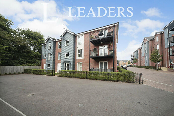 2 Bedroom Apartment To Rent In Bagshawe Way -, LU5