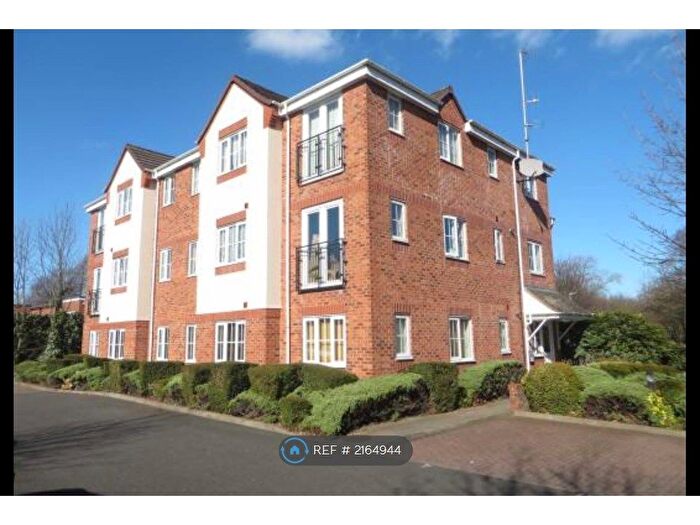 2 Bedroom Flat To Rent In Oldbury, Oldbury, B69