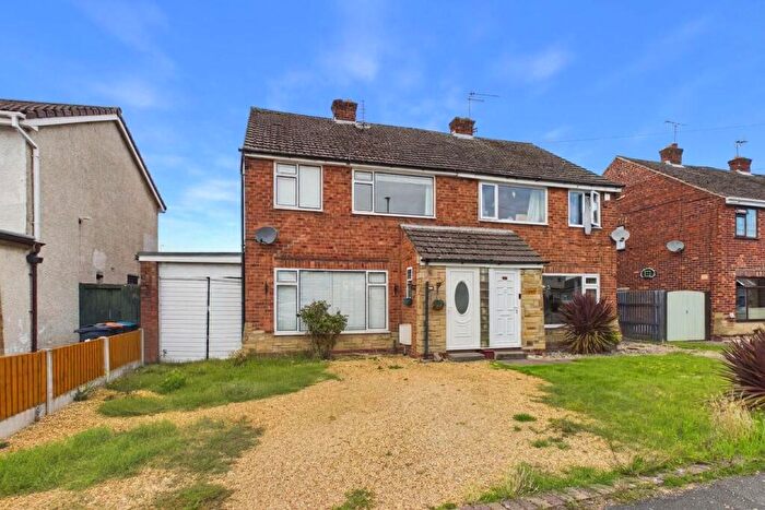 3 Bedroom Semi Detached House For Sale In Barkhill Road, Vicars Cross, CH3