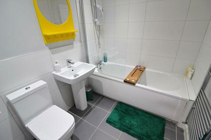 3 Bedroom End Of Terrace House For Sale In Fulton Road, Walkley, Sheffield, S6