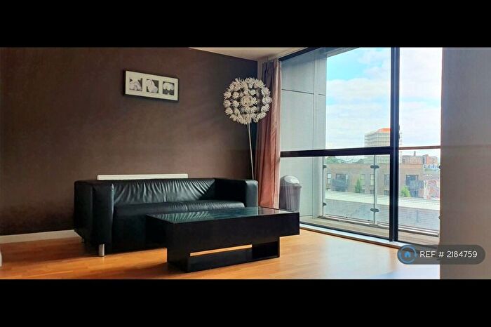 2 Bedroom Flat To Rent In Radium Street, Manchester, M4