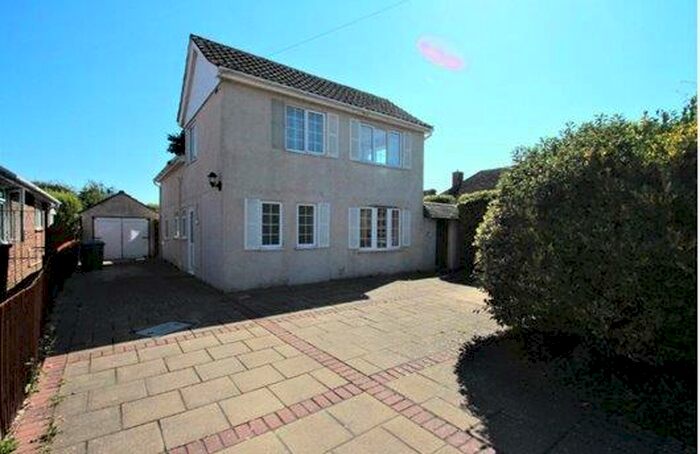 4 Bedroom House To Rent In Sea Lane, Ferring, BN12