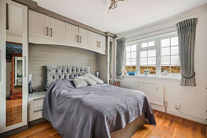 5 Bedroom Property For Sale In Bittern Close, Cheshunt, Waltham Cross, EN7