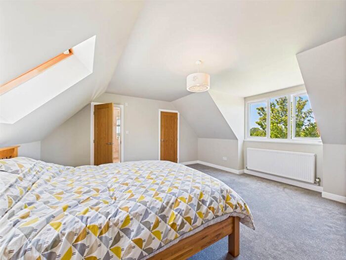 5 Bedroom Detached House For Sale In Church Lane, Catwick, Beverley, HU17