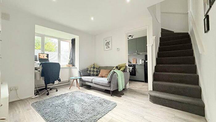1 Bedroom Cluster House For Sale In Twigden Court, Leagrave, Luton, Bedfordshire, LU3